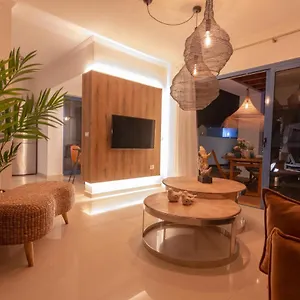 Villa Calista By Villalia